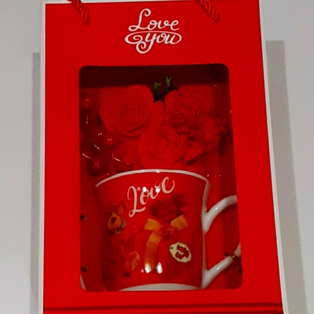 VALENTINE LOVE YOU COFFEE MUG WITH RED BOUQUET LED LIGHT